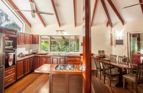 Diwan House | Unique holiday home with private waterfalls and swimming pool right by your deck