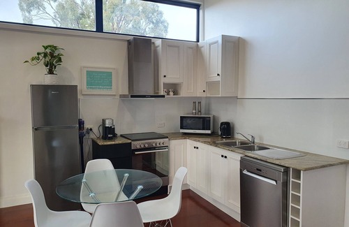 Bremer Apartment | Unique Luxury Fully Equipped Apartment With Vineyard Views From Your King bed