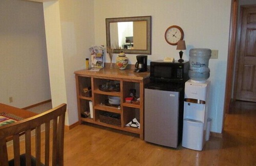 Missoula Apartment | Unique one bedroom or more lodge experience. Convenient and tucked away!