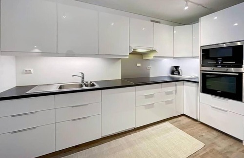 Stavanger Apartment | Unique Place by Stavanger BnB 19 2bdr, parking terrace