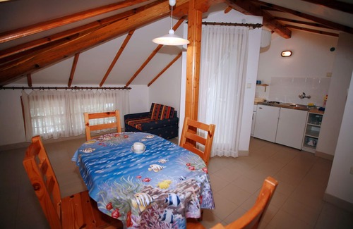 Obzor House | Unique private villa with three apartments right on the largest sandy beach