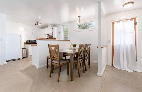 Seabright House | Unique Seabright Serenity