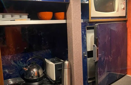 Tirana House | Unique Stay: Cozy Nightliner Tour Bus