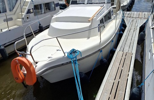 Chenille-Change Apartment | Unique stay on a cozy small boat in the heart of Anjou