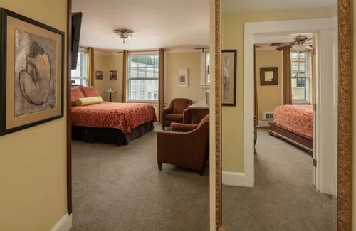 Astoria Hotel | Unique Victorian Room w/Heated Bathroom Floor & Rooftop Views in Downtown