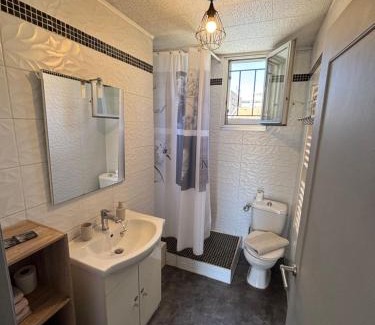 La Chamberte House | UNIQUE villa Zen et Détente avec piscine très bien placé proche du centre