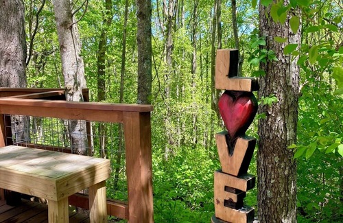 New River House | Unique Yurt on 23 Acres in the Mountains!