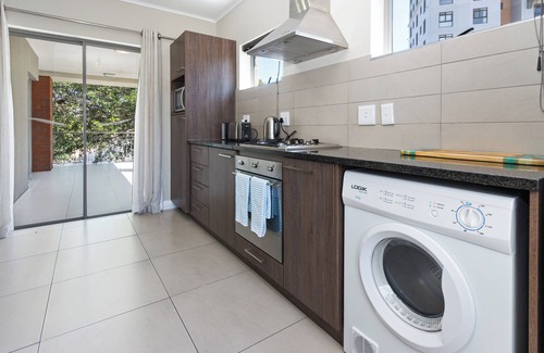Century City Apartment | UniqueStay Mayfair Apartment 139