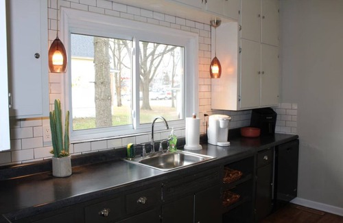 Tomah Apartment | Unit 2 Cozy 2 Bedroom w/Hot Tub