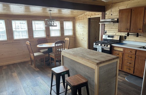 Warrensburg Apartment | Unit A Country house near Warrensburg