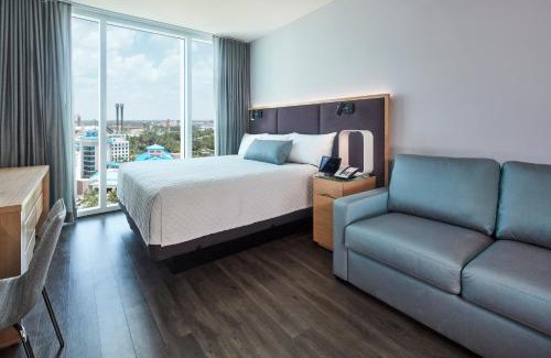 Florida Center Resort | Universal's Aventura Hotel