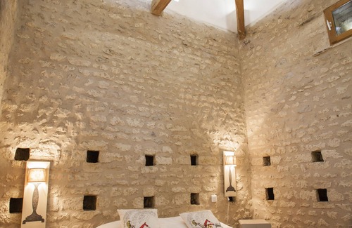 Velleches House | Unusual stay - Dovecote - Independent accommodation - Swimming pool - SPA - Terrace