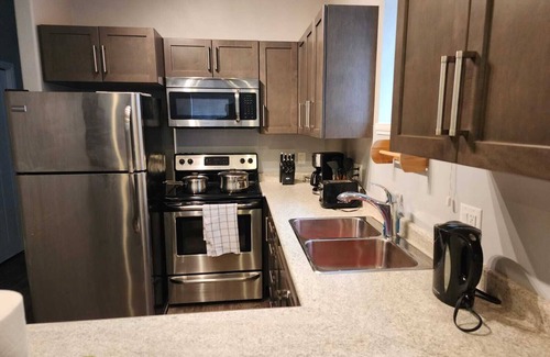 Saskatoon House | Unwind in Style, Book Your Dream Stay in Saskatoon