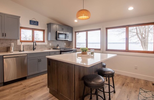 Town of Benton House | UnWined Lakeside: Remodeled Lakefront Home