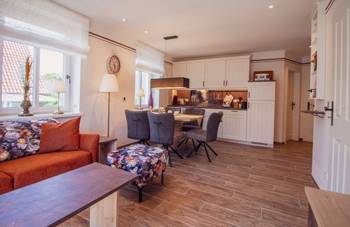 Upleward Apartment | Up Besöök - Sea buckthorn with infrared sauna