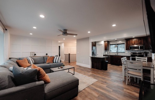 South Ogden House | Updated 2-bedroom 1-Bath 1-Office Room house in welcoming South Ogden