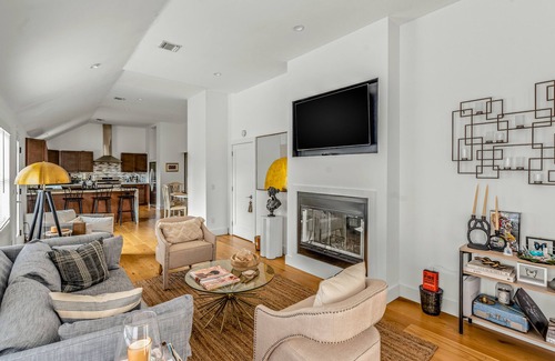 Pipes Cove House | Updated and dog-friendly, close to seasonal activities with yard, & washer/dryer