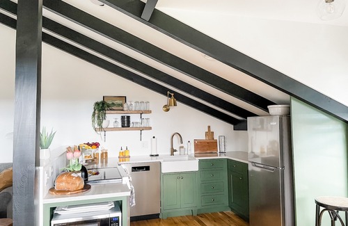 Quarryville Apartment | Updated barn apartment near Strasburg, Sight & Sound Theatre in Amish Country