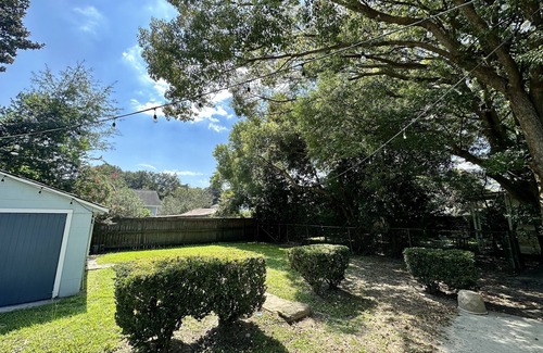West Ashley House | Updated house, minutes from downtown & beach!