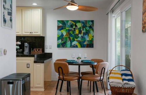 The Mesa Condo | Updated, modern & stylish condo w/pools and tennis