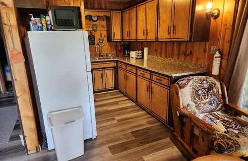 Stambaugh Ski Chalet | Updated Peaceful Chalet across from Ski Brule Right Side
