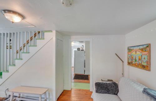 Bearsville House | UpdatedandPet-Friendly Cabin By Hikes and Woodstock!