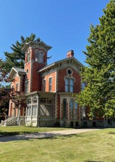 Central Business District Bed & Breakfast | Upjohn