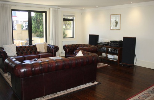 Palmerston North Apartment | Upmarket Palmerston North CBD Apartment
