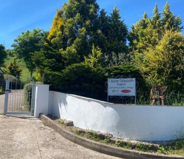 Risca East House | Upper Grippath Farm Holiday Cottages