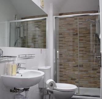 Bedford House | Upper Wood End Farm Holiday Cottages