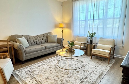 Passaic Apartment | Upscale Cozy 2-bedroom apartment with AC, WiFi