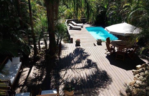Praia do Rosa Villa | Upscale house in Praia do Rosa