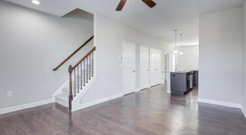 Pineville House | Upscale King 3BR Townhouse Pineville