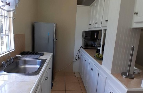Castries Apartment | Upstairs 2 bedroom