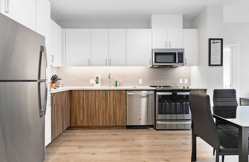 Assembly Square Apartment | Urban 2BR/2BA Condo in Assembly Row stylish Décor
