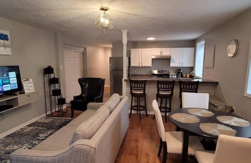 Grand Rapids Apartment | Urban Bungalow - Family Downtown Retreat