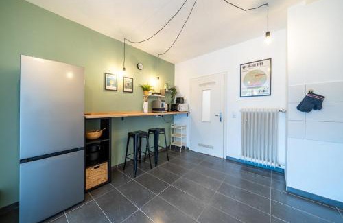 Witten Apartment | Urban & Chic: 2Bdr, Parkplatz