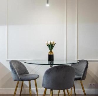 Mirow Apartment | Urban Chic - Mennica Residence Luxury Stay for 10 Guests in Central Warsaw
