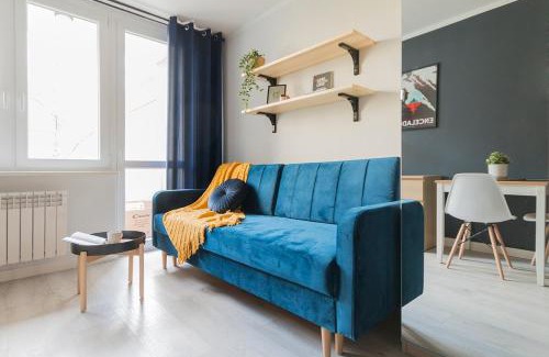 Mirow Apartment | Urban Chic - Ogrodowa Residence Cozy Studio in Central Warsaw