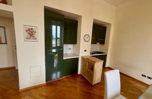Fiera Apartment | Urban Comfort near Fiera & CityLife