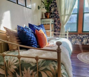 Solway House | Urban Cottage