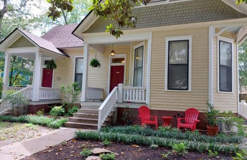 Downtown Little Rock Bed & Breakfast | Urban Cottages