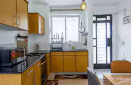 Riruta Apartment | Urban Elegance: Luxury 2BR Apt with Pool in Kilimani, Nairobi.