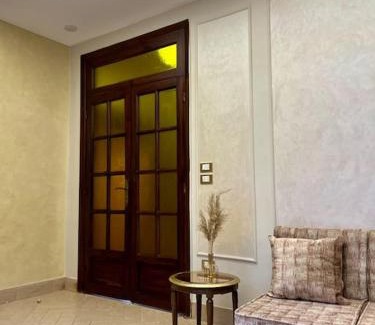 Al-Basatin Apartment | Urban Elegance @ Maadino6