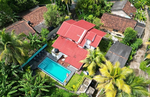 Gintota House | Urban Galle Villa with charming 4 Bedrooms