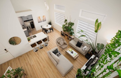 Pico-Union Condo | Urban Garden Oasis in Koreatown - High Ceilings, Modern Amenities, Live Plants