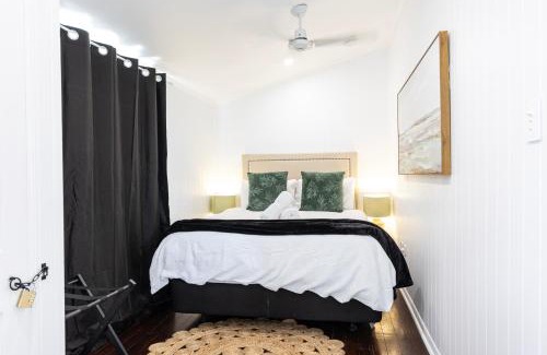 West Ipswich House | Urban Getaway Central Cottage