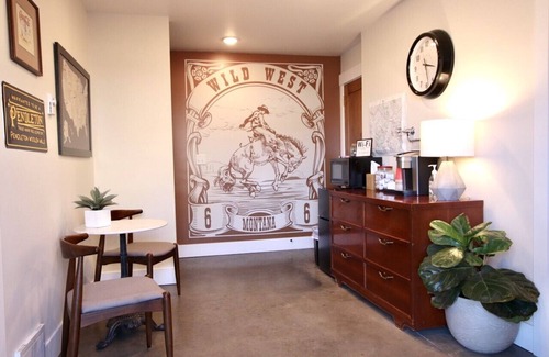 Four Corners Condo | Urban & Hip Suite in the Warehouse District, Pets Allowed