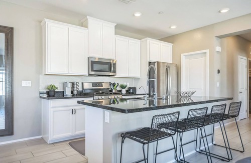 Green Valley Ranch Condo | Urban Nest @ Green Valley