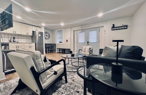 Mount Auburn Apartment | Urban Oasis, OTR Near Casino & Downtown! - 2 beds